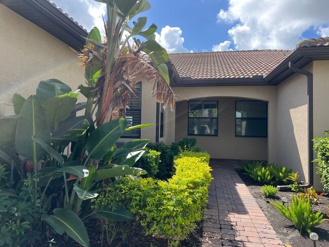 13565 Piero St in Venice, FL - Building Photo - Building Photo