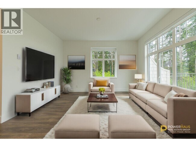 1310 Mitchell St in Coquitlam, BC - Building Photo - Building Photo