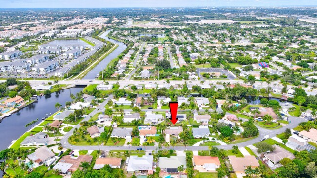 1036 Coral Dr in Boynton Beach, FL - Building Photo - Building Photo