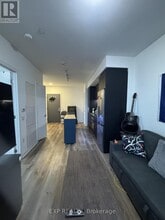 86 Dundas St E in Mississauga, ON - Building Photo - Building Photo