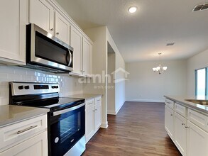 2948 Rolling Acres Rd in Green Cove Springs, FL - Building Photo - Building Photo
