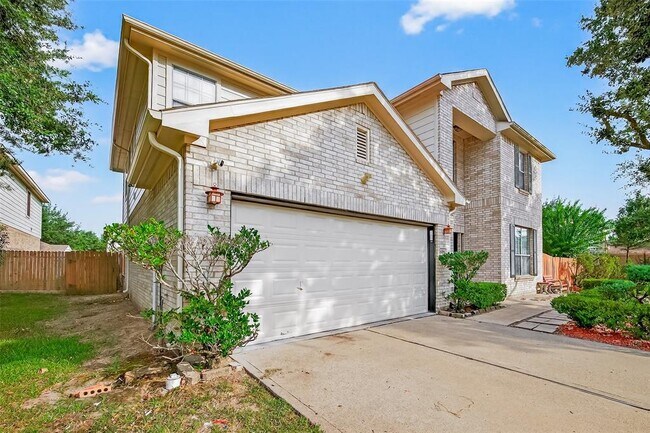 21515 White Falls Ln in Katy, TX - Building Photo - Building Photo