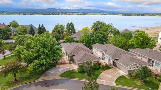 property at 4918 Valley Oak Dr