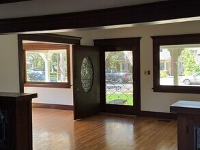 2020 Milan Ave in South Pasadena, CA - Foto de edificio - Building Photo