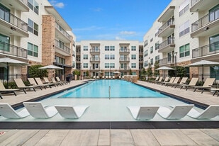 The Oaks in Humble, TX - Building Photo