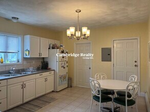 6 Skehan St, Unit 3 in Somerville, MA - Building Photo - Building Photo