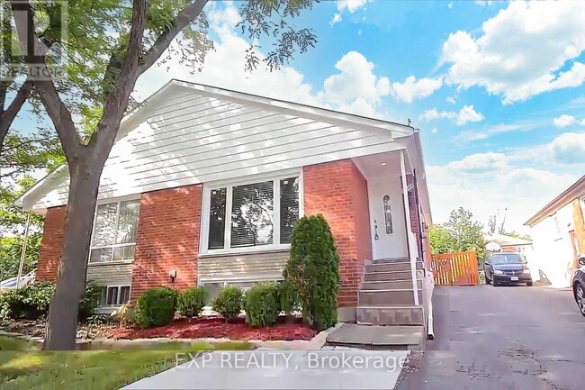 property at 3567 Queenston Dr