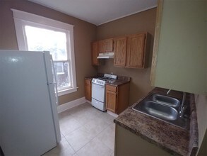 95 N Willett St-Unit -Unit 3 in Memphis, TN - Building Photo - Building Photo