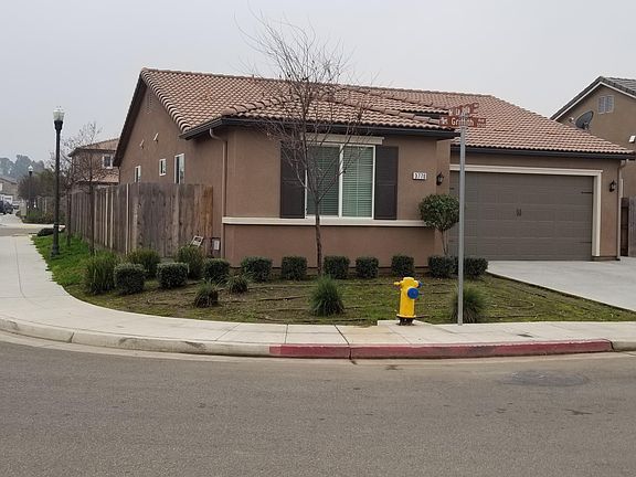 3770 Griffith Ave in Clovis, CA - Foto de edificio - Building Photo