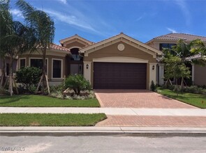 13841 Callisto Ave in Naples, FL - Building Photo - Building Photo