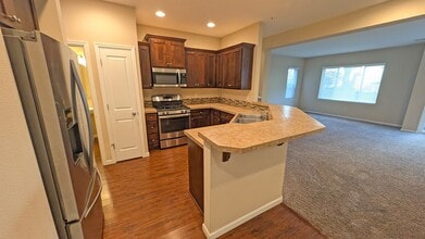 2942 SE Marston Ave in Hillsboro, OR - Building Photo - Building Photo