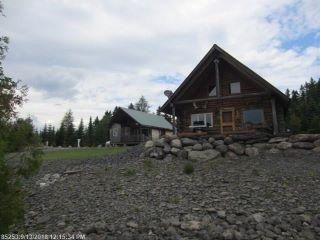 297 Gagnon Rd in Madawaska, ME - Foto de edificio