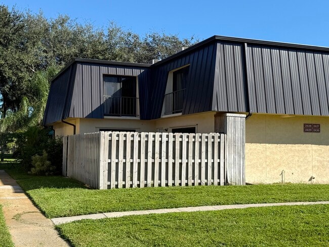 property at 2429 Waterside Dr