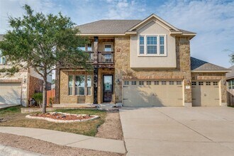 305 Leather Oak Loop in San Marcos, TX - Building Photo - Building Photo