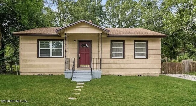 property at 3124 4th St Cir