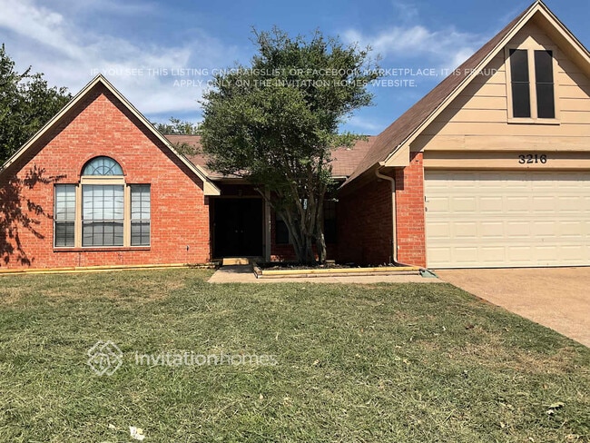 property at 3216 Cliffview Dr