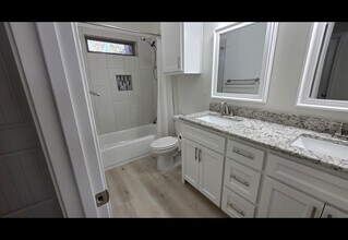 2504 Beachwood St in Midland, TX - Building Photo - Building Photo