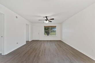 11419 Roandale Dr in Houston, TX - Building Photo - Building Photo