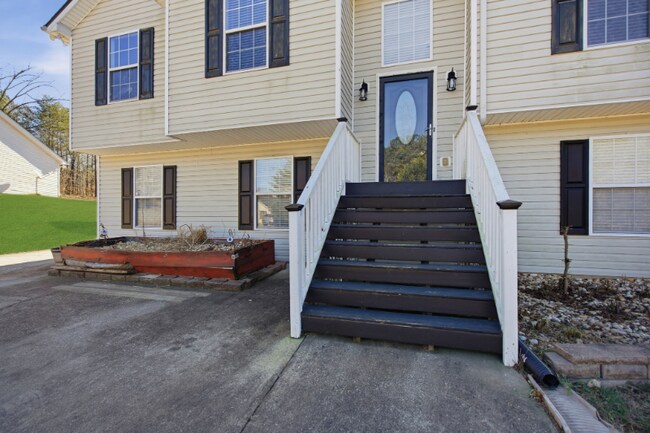 3611 Lee Ann Dr in Gainesville, GA - Building Photo - Building Photo