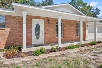 607 Sunset Dr in Bay St. Louis, MS - Building Photo - Building Photo