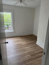 1207 E English St in Wichita, KS - Building Photo - Building Photo