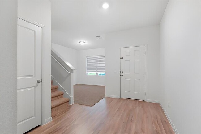 19316 Berringer Dr in Pflugerville, TX - Building Photo - Building Photo