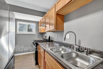 148 Glen Garry Rd in St. Louis, MO - Building Photo - Building Photo