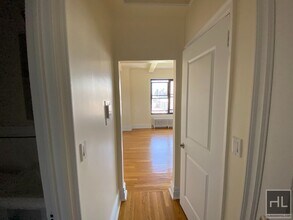 SECOND AVENUE, Unit 3G in New York, NY - Building Photo - Building Photo