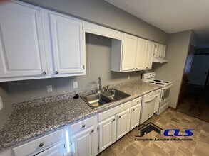 4299 S Avery St in Terre Haute, IN - Building Photo - Building Photo