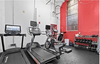 420 S San Pedro St, Unit 306 in Los Angeles, CA - Foto de edificio - Building Photo