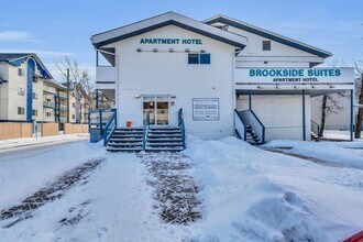 10415 99 Ave in Grande Prairie, AB - Building Photo - Building Photo