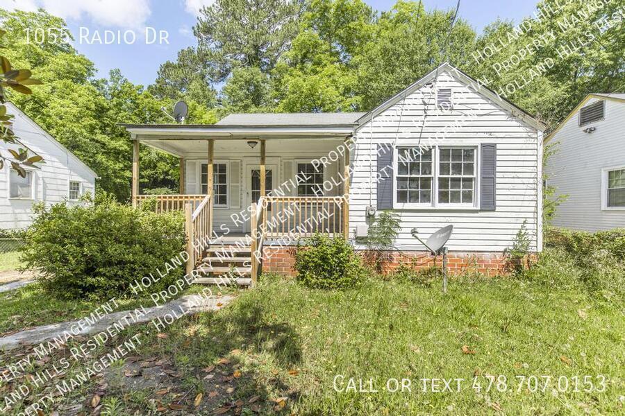 1055 Radio Dr in Macon, GA - Building Photo