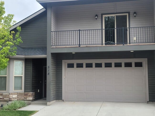 property at 518 N Escalade Pl