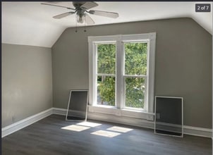 1328 Evelyn St, Unit 2 in Rockford, IL - Foto de edificio - Building Photo