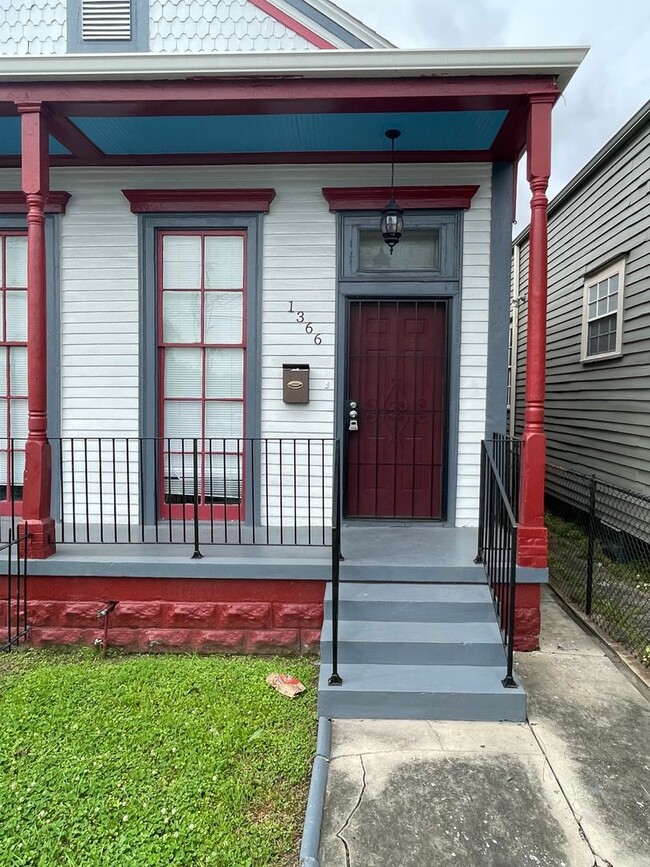 1364-1366 Laharpe St in New Orleans, LA - Foto de edificio - Building Photo