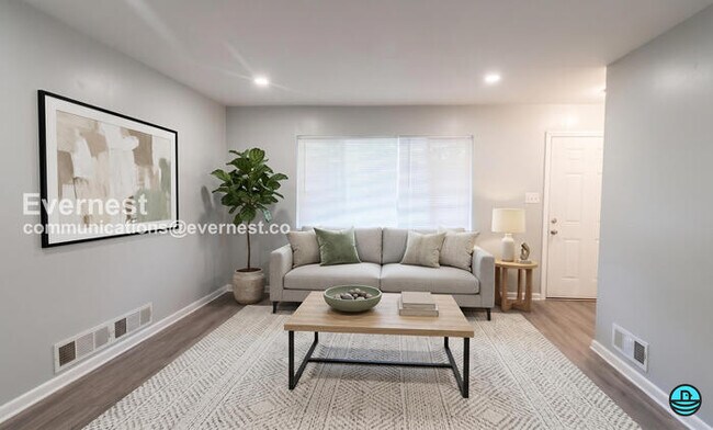 3227 Hobart Dr NW in Atlanta, GA - Building Photo - Building Photo