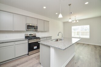 27378 Axis Deer Trl in Magnolia, TX - Building Photo - Building Photo