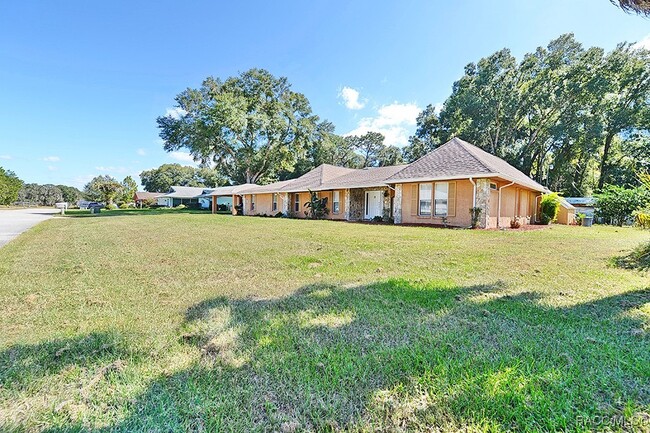 8844 E Rosemont St in Inverness, FL - Building Photo - Building Photo