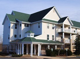 White Oaks Apartment Homes - Senior - 55+ in Greenfield, WI - Building Photo