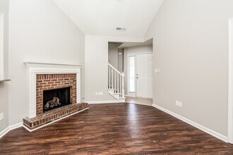 630 W Manor in Peachtree City, GA - Building Photo - Building Photo