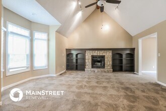 15456 Robinson St in Overland Park, KS - Building Photo - Building Photo