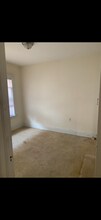 44102 W 99th St-Unit -Upstairs in Cleveland, OH - Building Photo - Building Photo