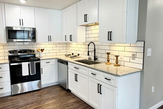 Parkwood Terrace in Round Rock, TX - Foto de edificio - Building Photo