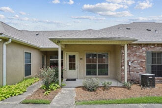 11510 Southfork Ave, Unit 39 in Baton Rouge, LA - Foto de edificio - Building Photo