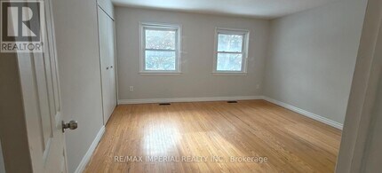 70 McNicoll Ave in Toronto, ON - Building Photo - Building Photo