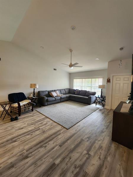 1920 NW 80th Ave in Pompano Beach, FL - Building Photo - Building Photo