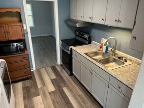 1013 W Chase St in Pensacola, FL - Building Photo - Building Photo