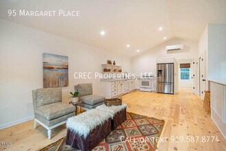95 Margaret Pl in Chapel Hill, NC - Building Photo - Building Photo