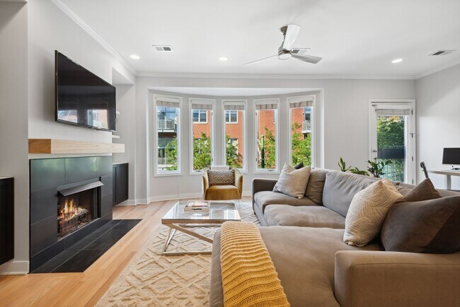 property at 821 W Superior St