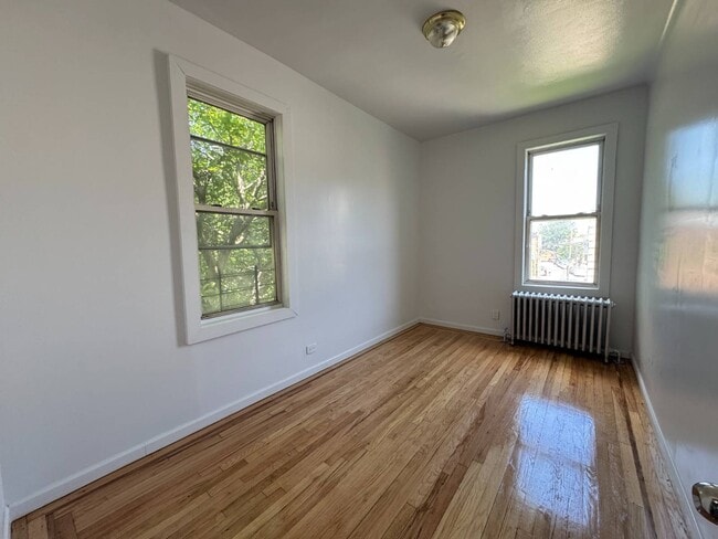 property at 861 Kinsella St